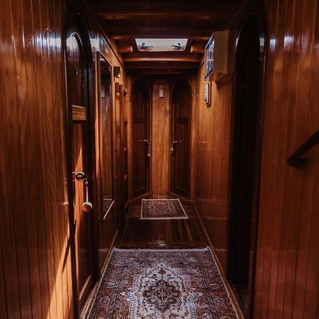 فندق Sicily Sea Charter Hande Capo Galera باليرمو المظهر الخارجي الصورة